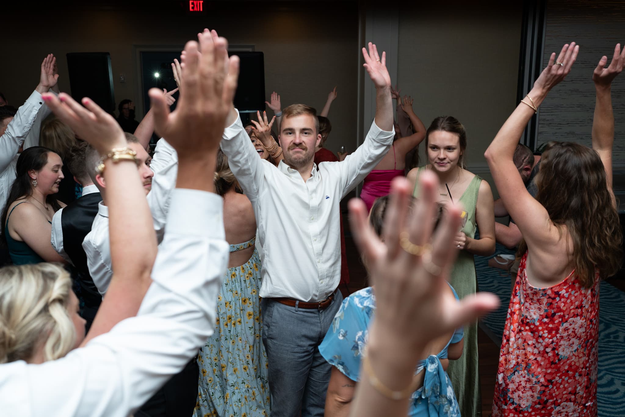 Hagan Williams DJs - wedding DJ and entertainment