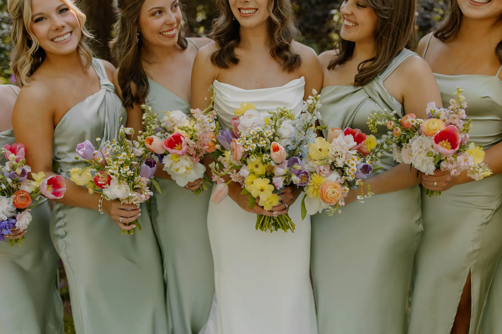 Poppies and Peonies - bridal party with bouquets