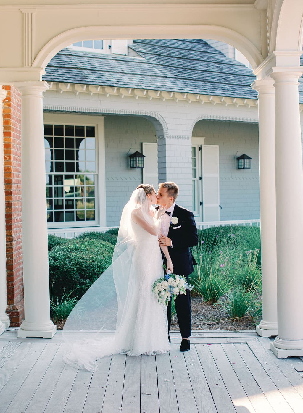 Kiawah Ocean Course wedding photographed by Jolie Connor Photography