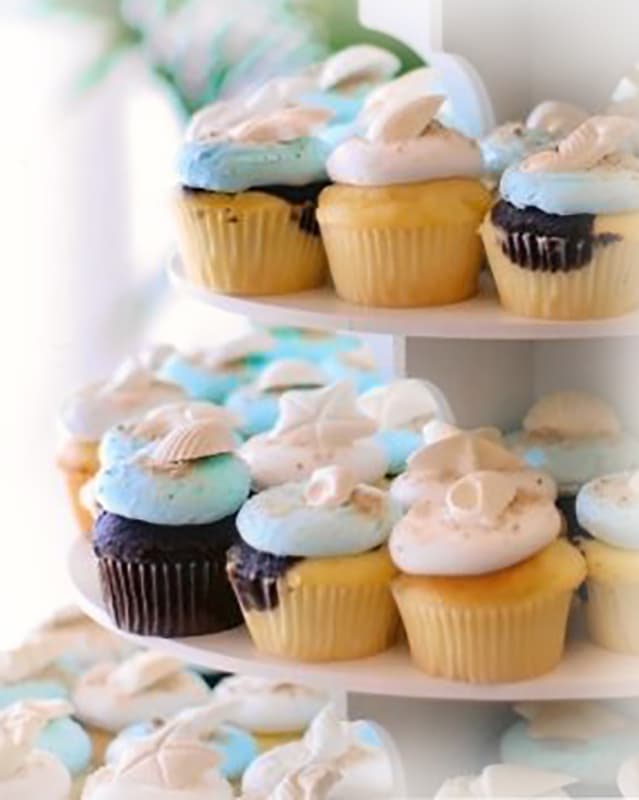 Cakes by the Sea - wedding cake baker