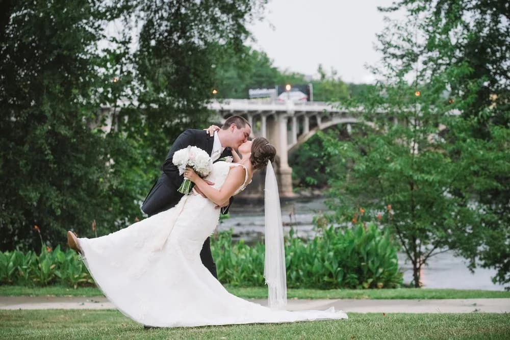 Stone River wedding reception Columbia skyline view