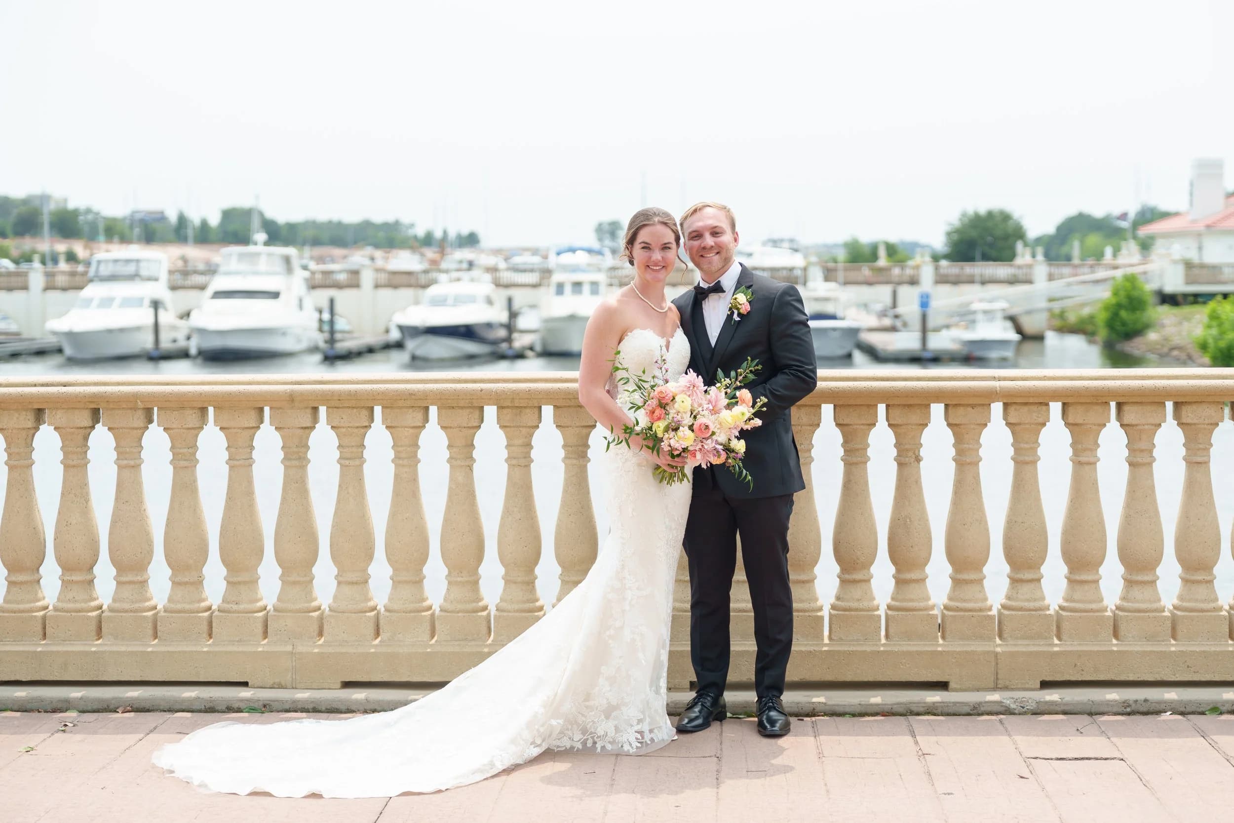 Meant To Bee Floristry - wedding florist