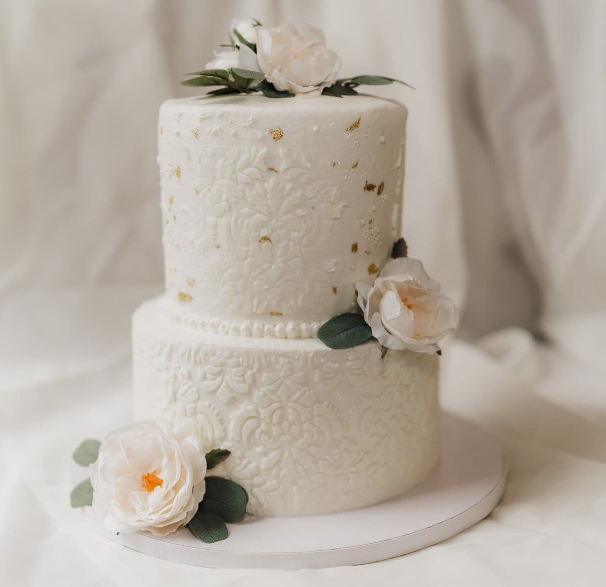 Butter Bunny Bakery - wedding cake baker