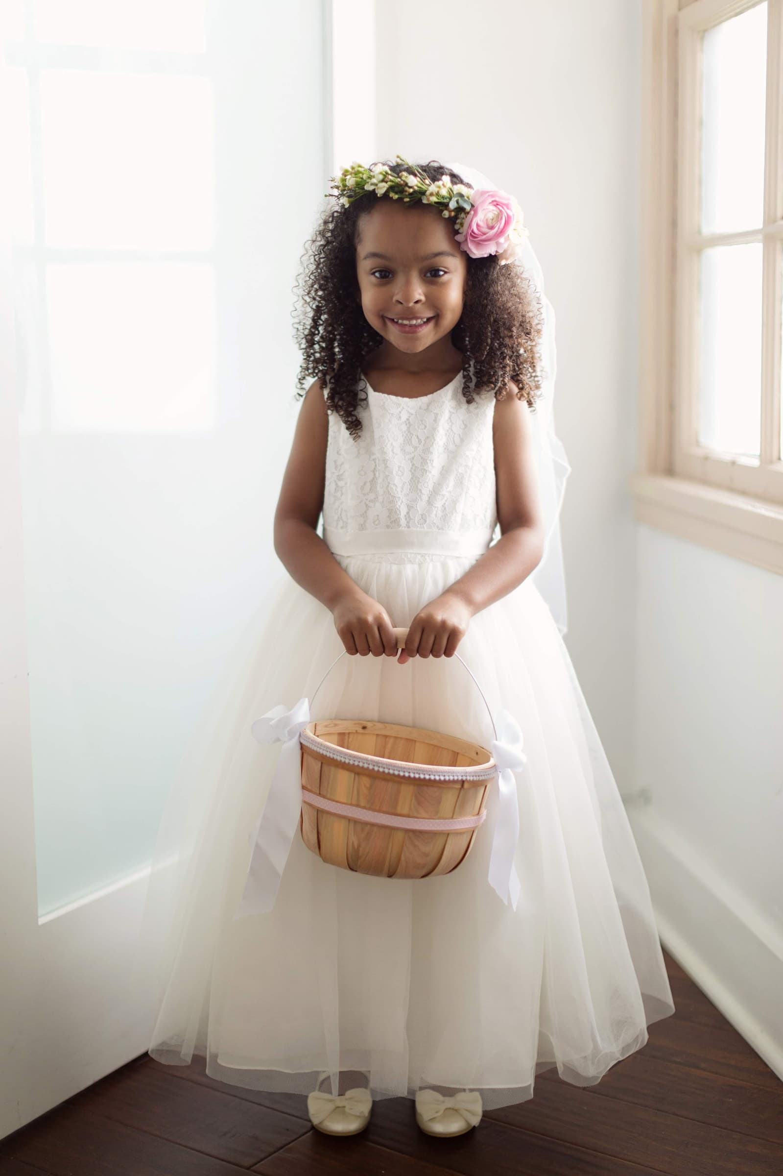 Sweet Peach Planning - Wedding Ceremony Flower Girl