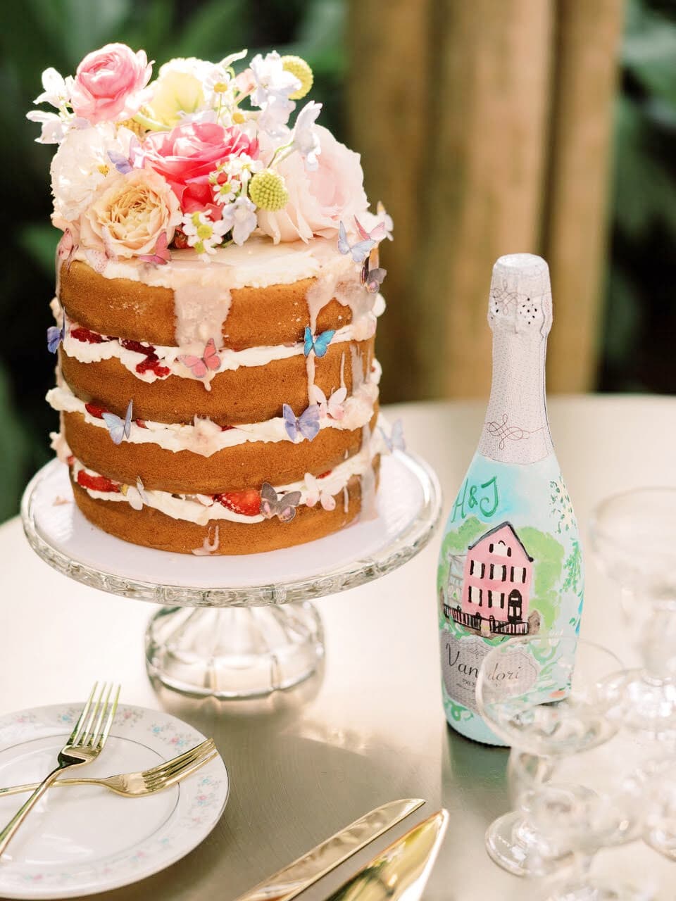 Sweet Peach Planning - Vintage Wedding Planner