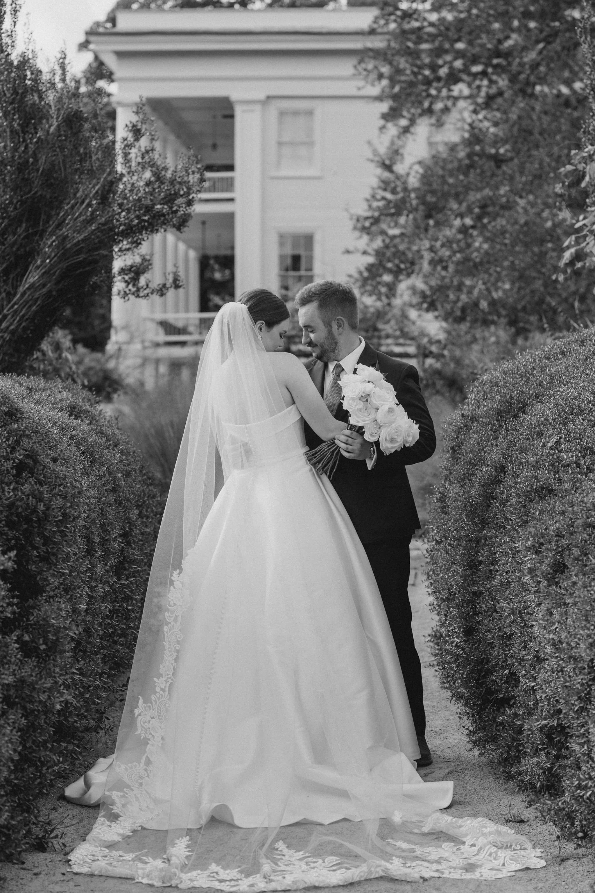 Wavering Place wedding event on beautiful grounds near Columbia SC