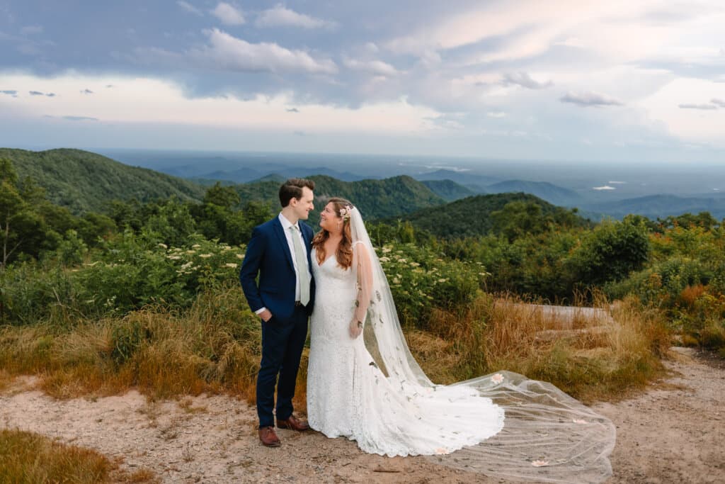 Greenville SC mountain wedding photography with stunning Upstate backdrop