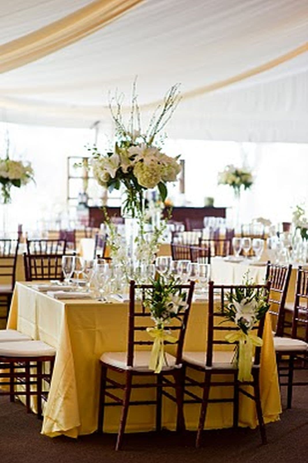 Tiger Lily Weddings - wedding florist