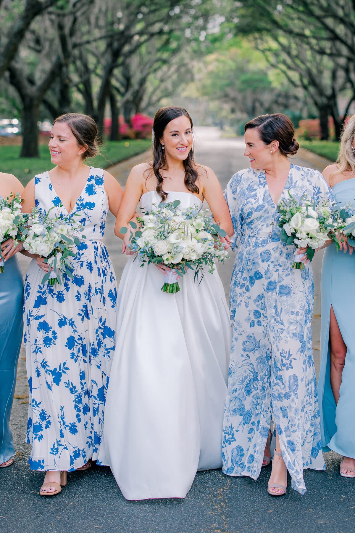 Outdoor wedding ceremony at DeBordieu Colony in Georgetown SC
