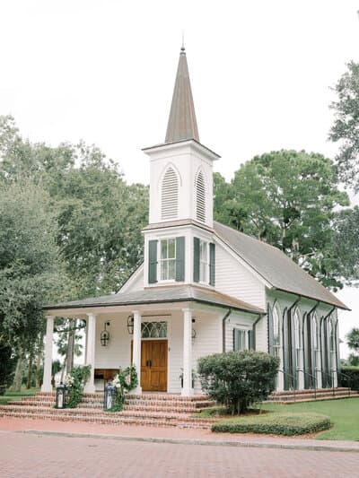 Romantic Palmetto Bluff wedding in Bluffton South Carolina