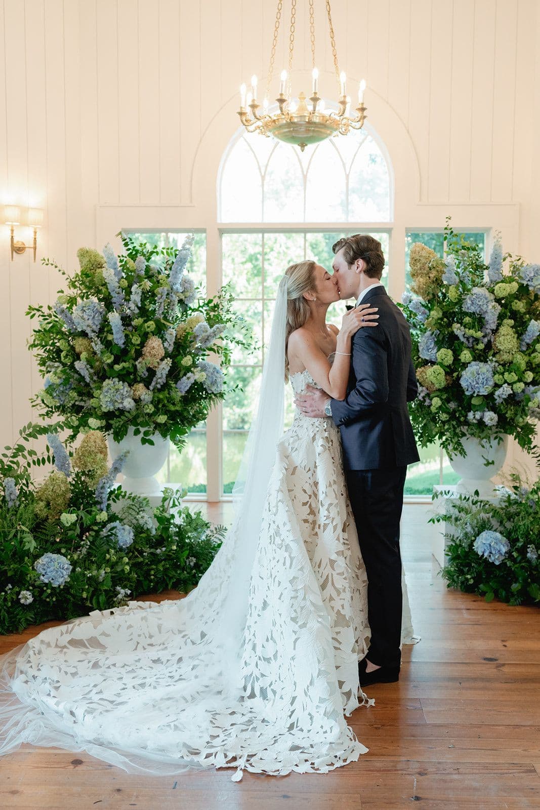 Stone Floral Design Studio - Alex and Harrision's wedding